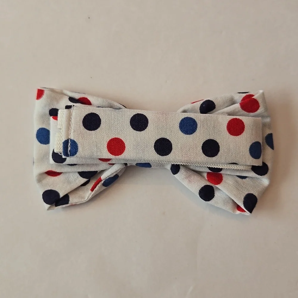 NWT Bow Tie White Red Blue Polka Dots Pretied Adjustable Length Approx 11-15.5